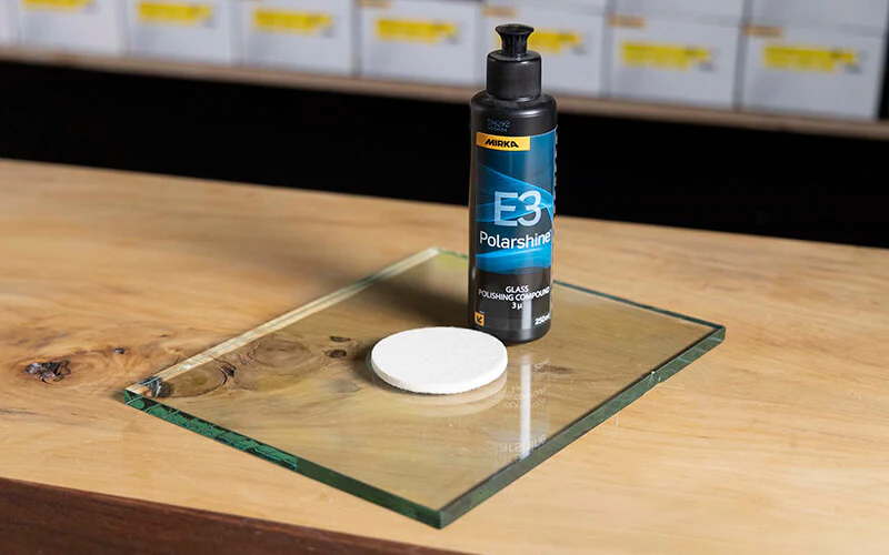 Priemonės stiklo poliravimui